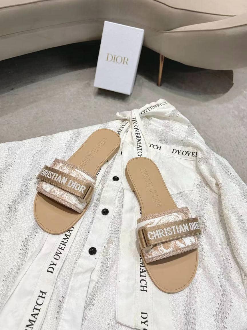 Dior Velcro slippers3-2